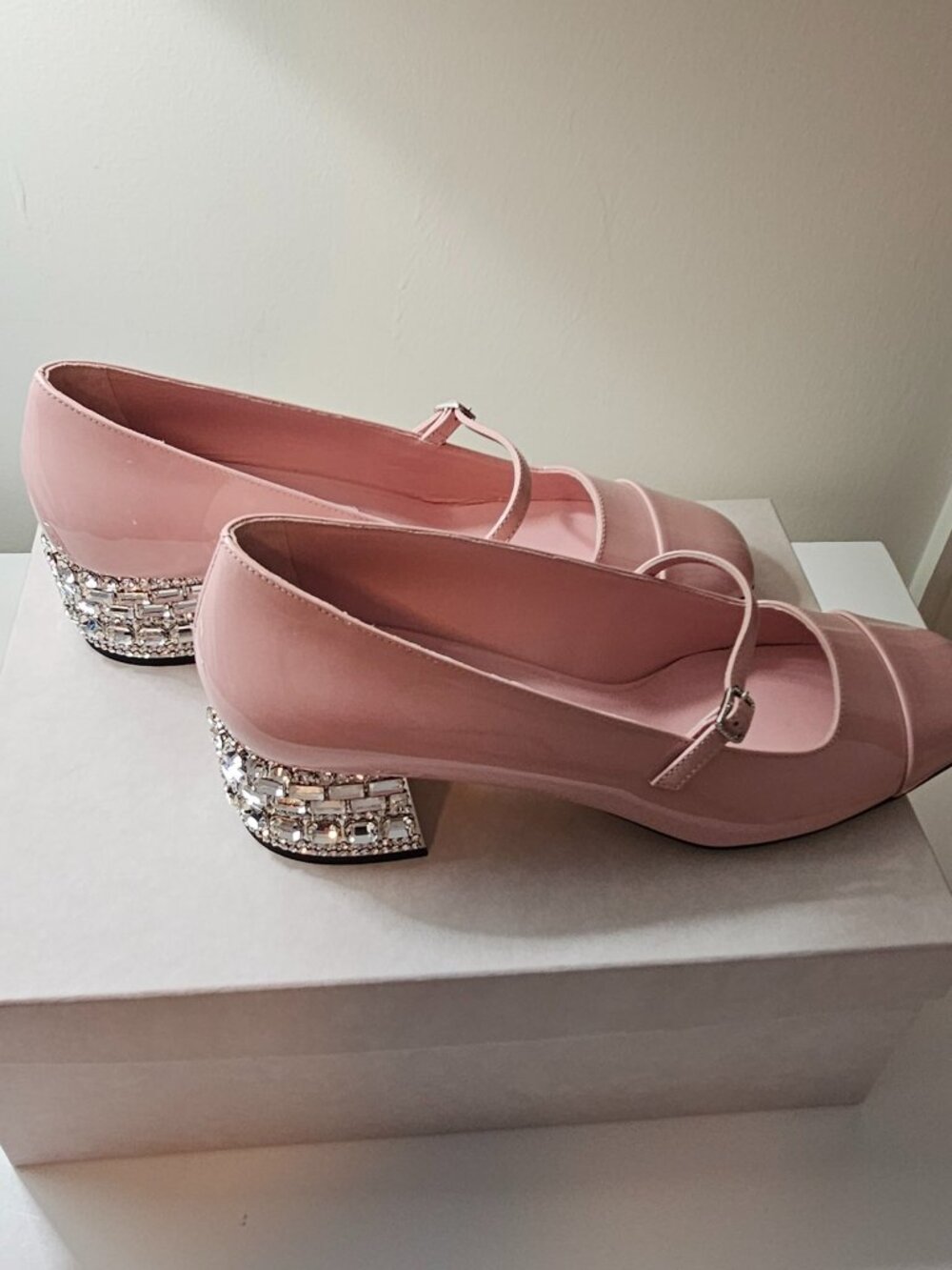 Jimmy Choo Elisa Crystal